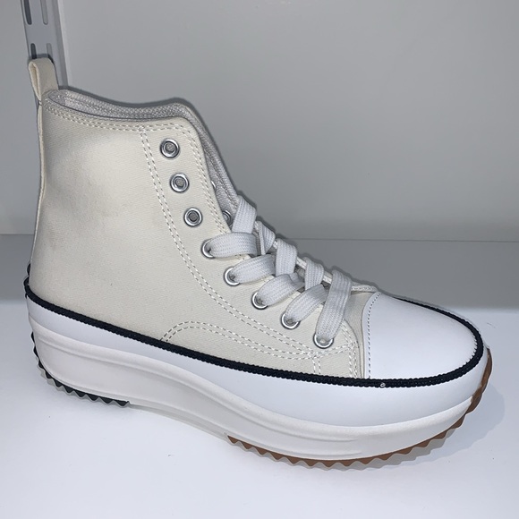 WHITE HIGH TOP CANVAS SNEAKERS - Picture 4 of 9